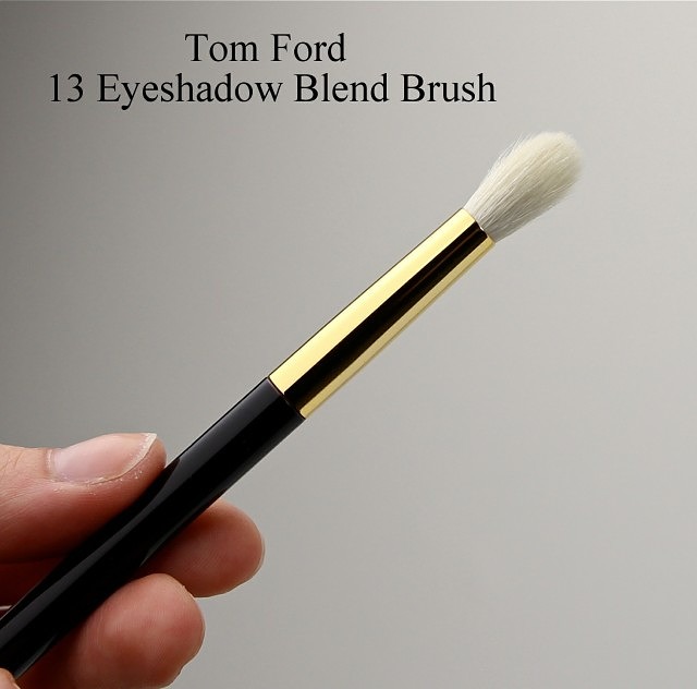 Tom Ford 13 Eyeshadow Blend Brush