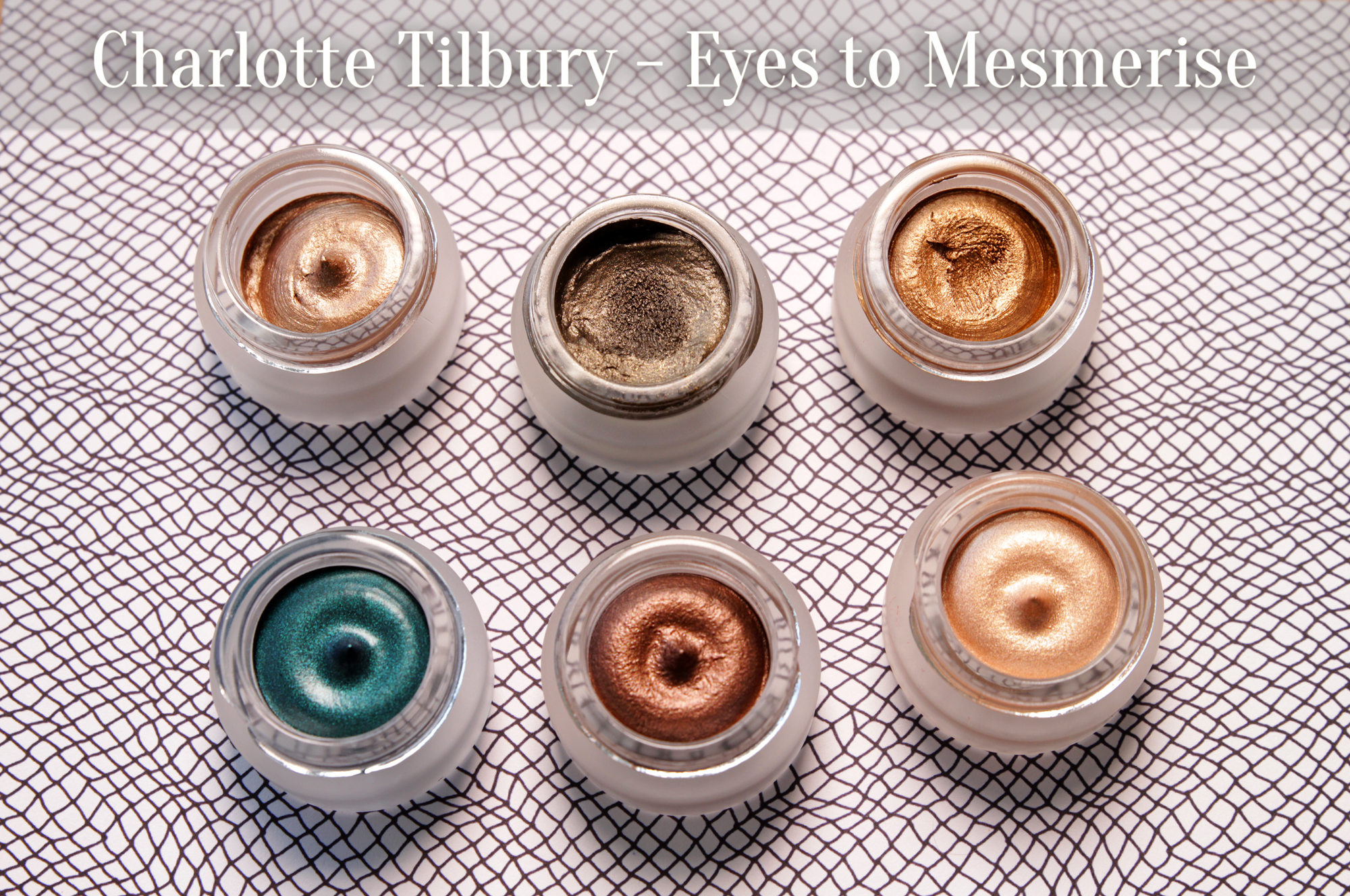 Charlotte Tilbury – Eyes to Mesmerise Cream Eyeshadow Review & Swatches